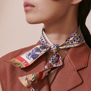 ICONIC Hermes Silk Ribbon Scarf WARM Tones Ivory ground Carriage Check print EUC